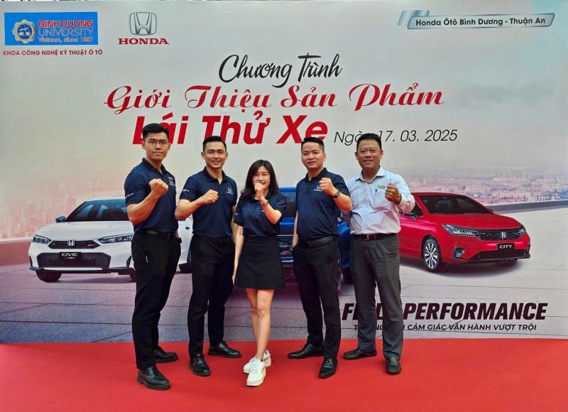 HONDA LÁI THỬ XE TẠI ĐẠI HỌC BÌNH DƯƠNG – KẾT NỐI CÔNG NGHỆ VÀ GIỚI TRẺ